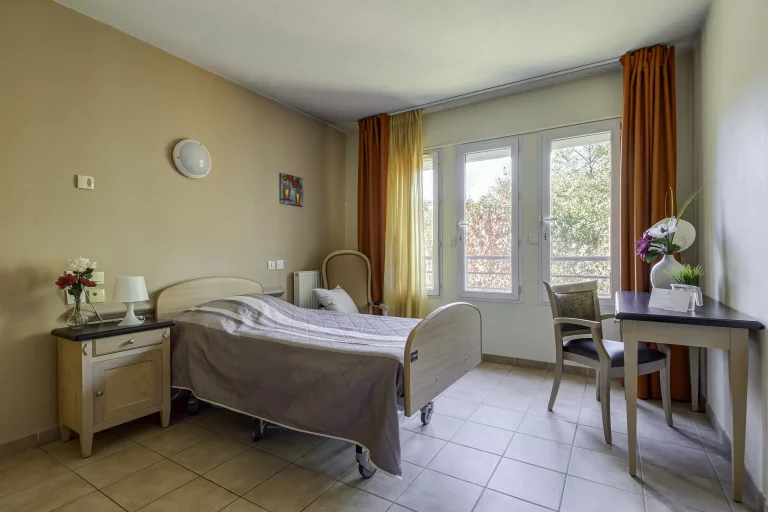 Maison de retraite médicalisée EHPAD La Provençale à Rousset