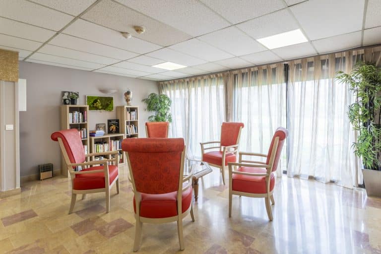 Maison de retraite médicalisée EHPAD Les Colibris à Saint-Cannat