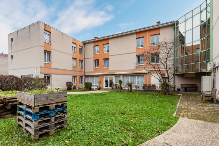 Maison de retraite médicalisée EHPAD Les Jardins du Bessat à Saint-Chamond