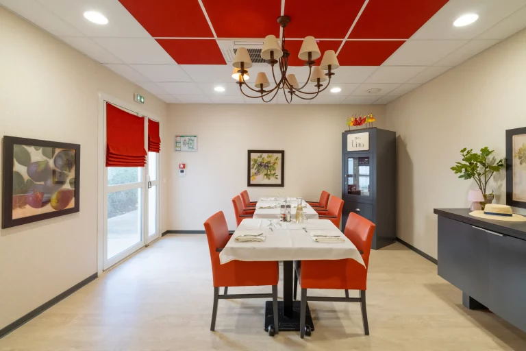 Maison de retraite médicalisée EHPAD Résidence Olympe à Trets